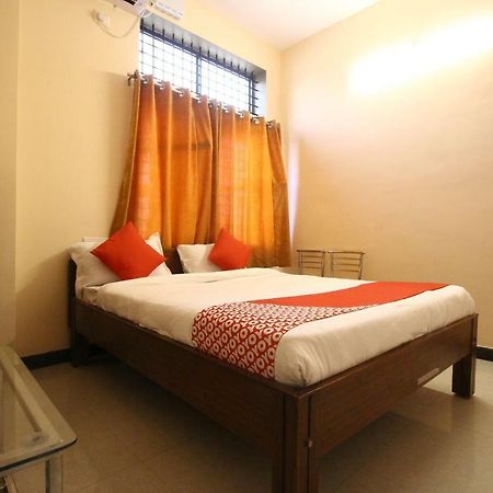 Oyo Flagship 30734 Jeevan Lodge Shimoga Exterior foto