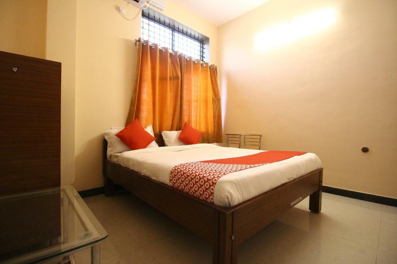 Oyo Flagship 30734 Jeevan Lodge Shimoga Exterior foto